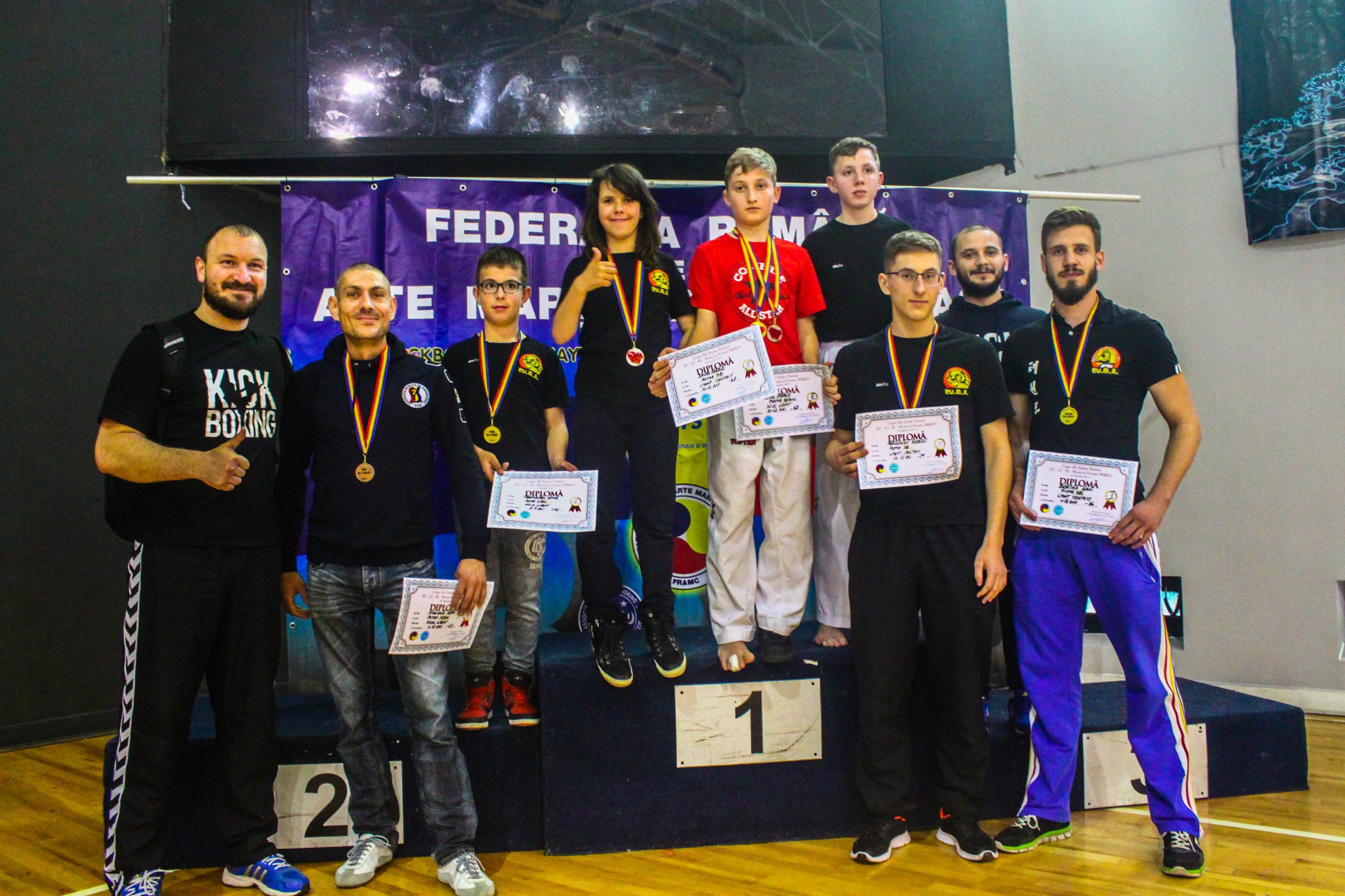 Noi medalii pentru kickboxerii de la Puma