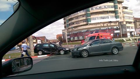 Accident pe şoseaua Alba Iulia, un om a fost rănit