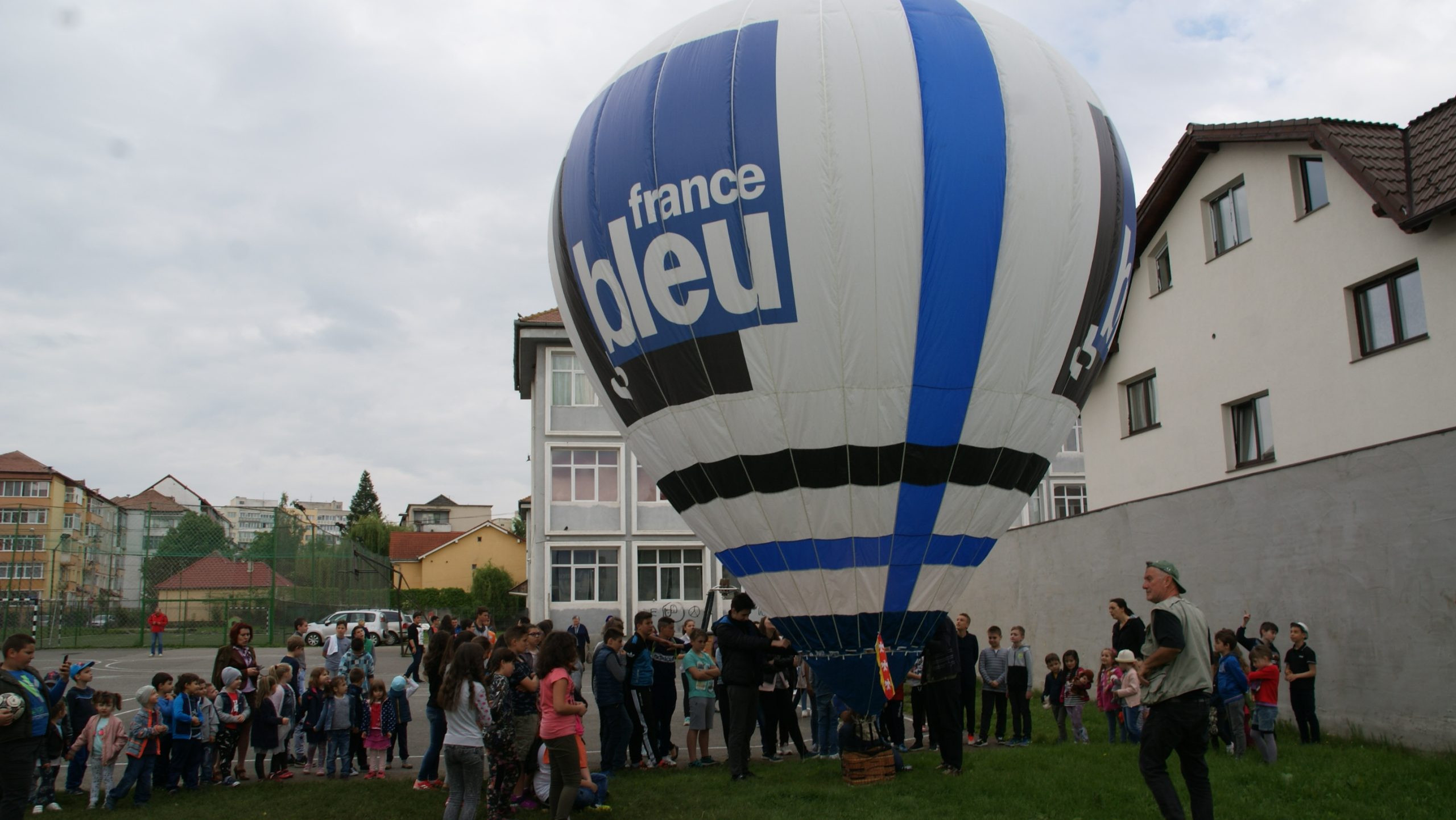 Călătorie cu balonul în „Săptămâna Altfel”. Foto/Video