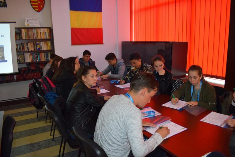 „Eu Selectez!”, proiect pentru elevii școlilor gimnaziale