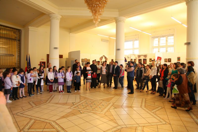 Expoziţie  “Icoana, rază spre rai a creştinilor”, la primăria Sibiu