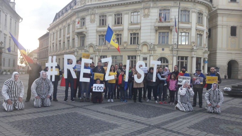 #100 – Ziua 100 de proteste, marcată în Piața Mare