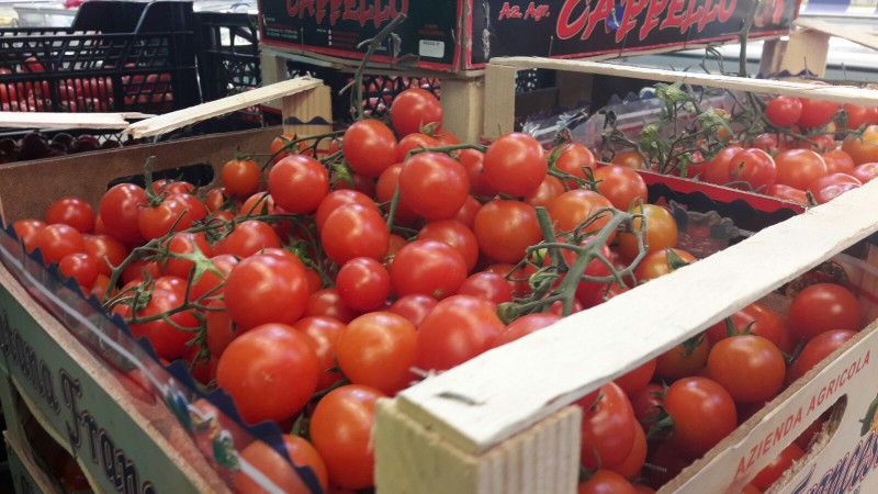 Produse expuse necorespunzător, pe raioanele magazinelor sibiene