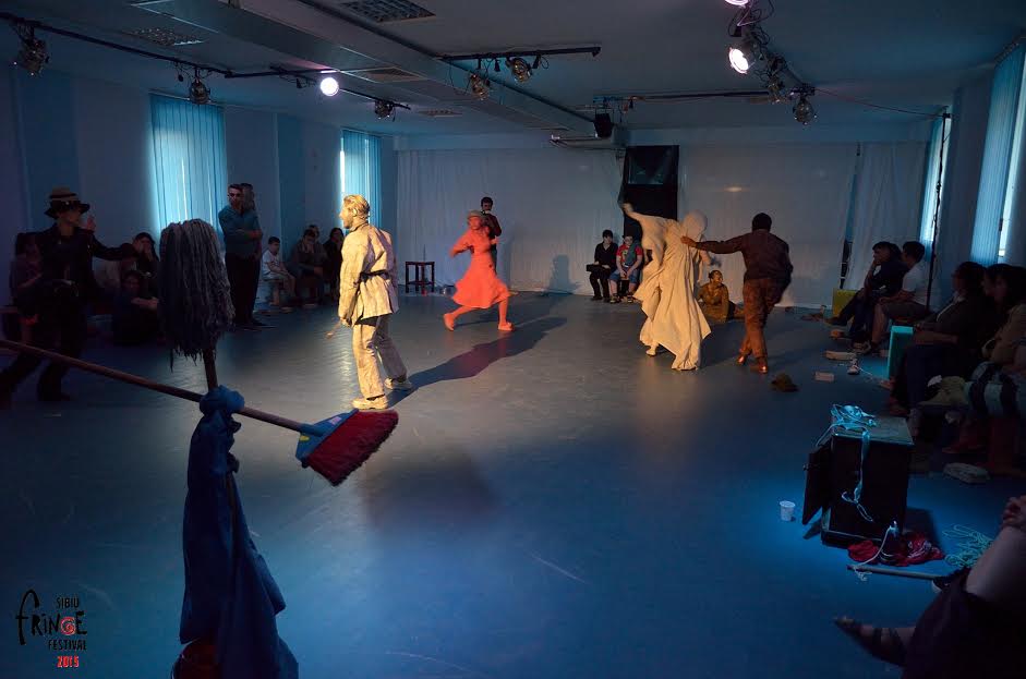 Sibiul din nou în zodia Teatrului, a teatrului bine făcut