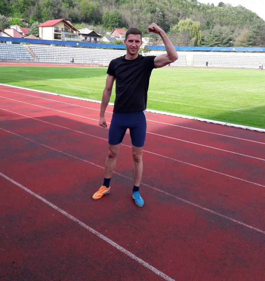 Pompierul sibian Gabriel Andrei Oprea, dublu medaliat la Campionatul de atletism și cros