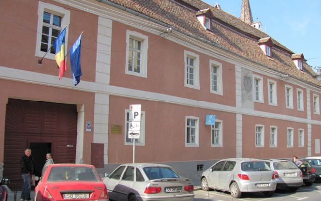 UPDATE: Protest spontan la Protectia Copilului