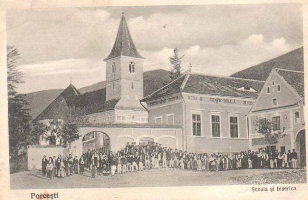 Tradiții în imagini la Turnu Roșu, în 24 iunie