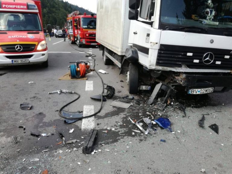 GALERIE FOTO – Tânără însărcinată din Copșa Mică, decedată într-un grav accident rutier