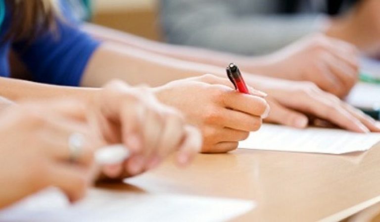Peste 2.300 de absolvenți sibieni vor susține examenul de Bacalaureat