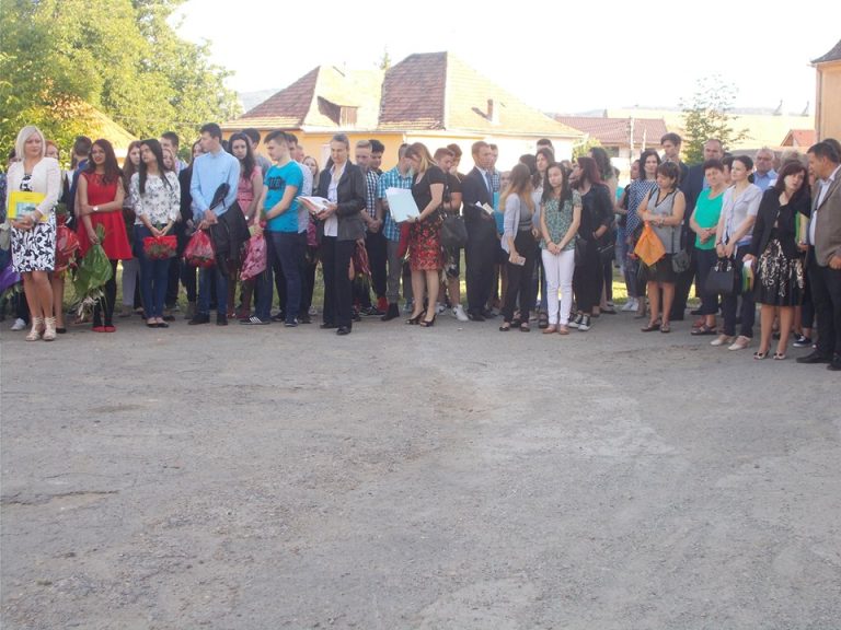 GALERIE FOTO – Mii de elevi din Mediaș sunt, oficial, în vacanța de vară