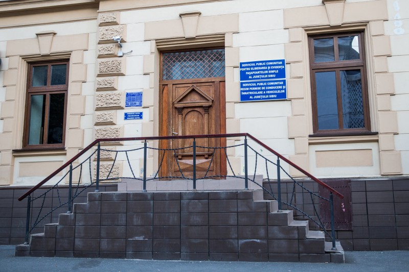 Din 6 iunie, bonuri de ordine la Pașapoarte