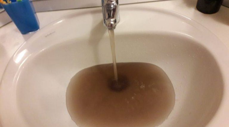 Probleme cu apa potabilă la Copșa Mică