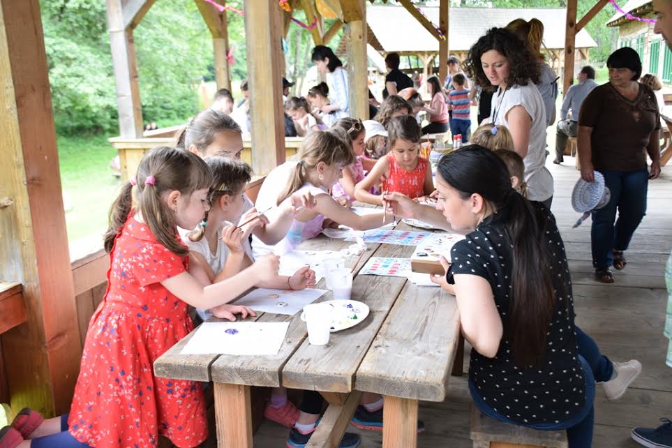 Număr record de vizitatori, la Târgul Național de Jucării