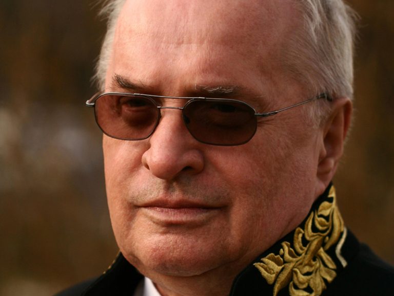 A murit scriitorul Augustin Buzura