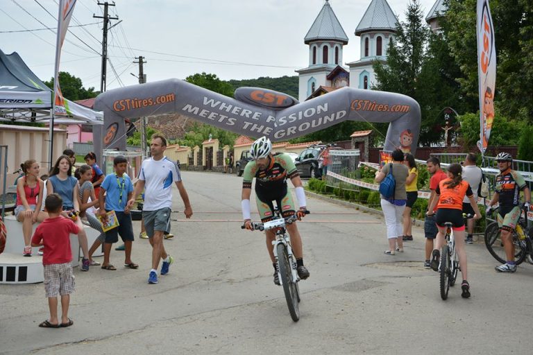 Sâmbătă e Maratonul de Mountainbike “Movilele Blăjelului”