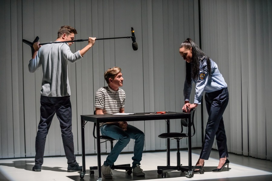 „Familii”, „Rocky Horror Show” și „Rug”, spectacolele selectate la Festivalul Național de Teatru