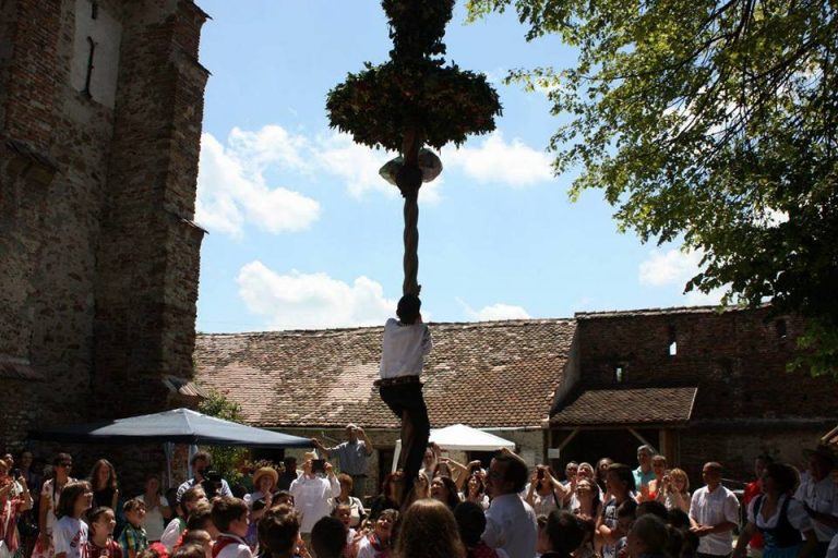 Sărbătoarea Coroanei-Kronenfest, la Axente Sever