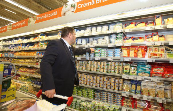 Scandalul alimentelor. Doar 3 din 21 de produse testate respectă rețeta originală