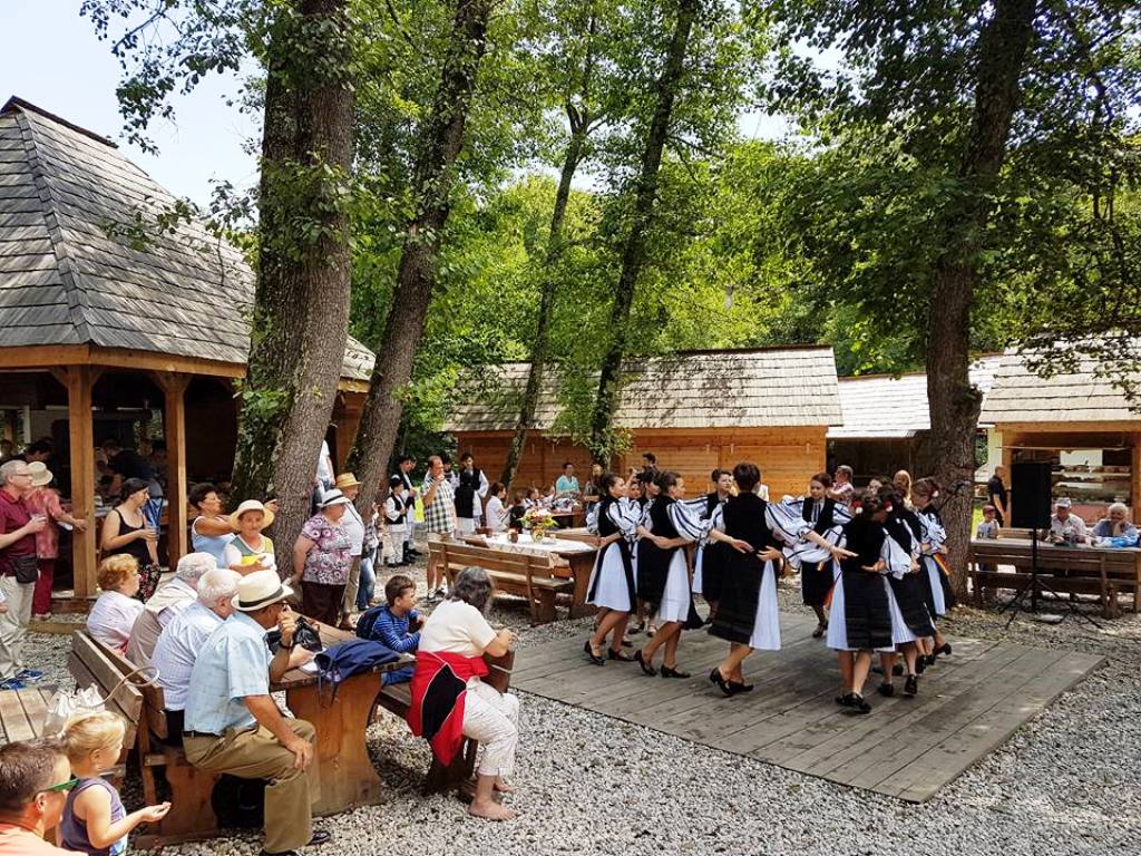 Tradiții și cultură gastronomică de pe Valea Târnavelor, la Sibiu