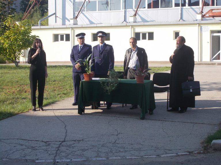 GALERIE FOTO – Mii de elevi din Mediaș s-au reîntors în bănci