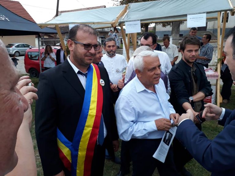 GALERIE FOTO – Ministrul Agriculturii la Festivalul Porcul de Bazna