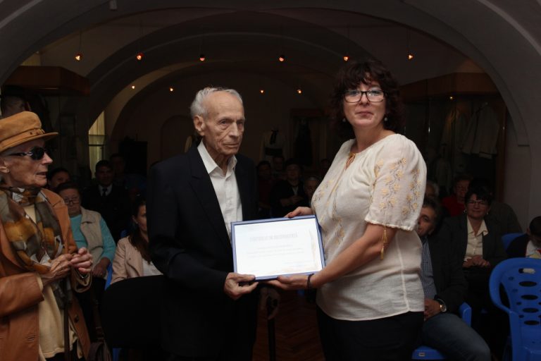GALERIE FOTO – Diplome pentru veteranii medieșeni din al Doilea Război Mondial