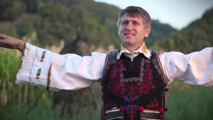 Biserica trage semnalul de alarmă: „Familii destrămate” din cauza activităților lui Cristian Pomohaci