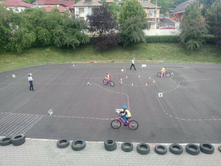 Se redeschide Clubul Copiilor. 10 cercuri pentru elevi