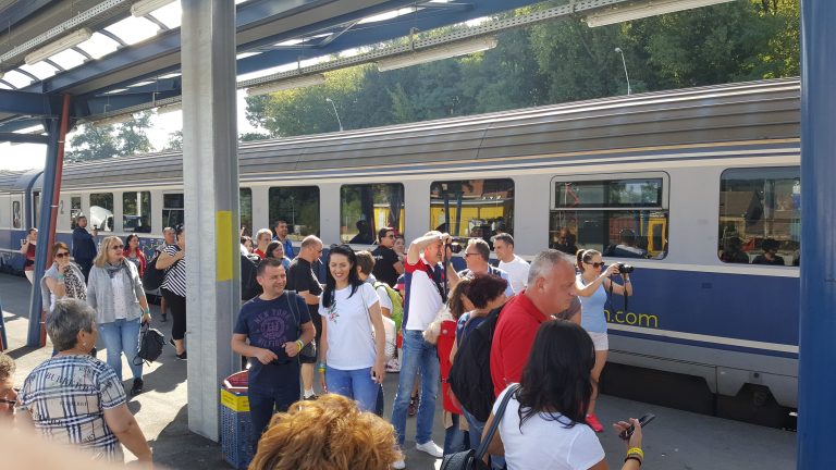 GALERIE FOTO – Transilvania Train a ajuns la Mediaș. Sibiul e și el pe hartă