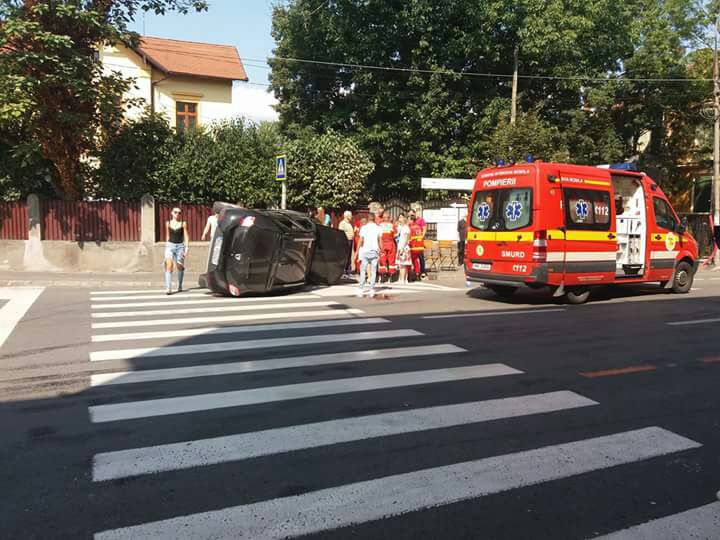 Patru raniti, intr-un accident pe Bulevardul Victoriei