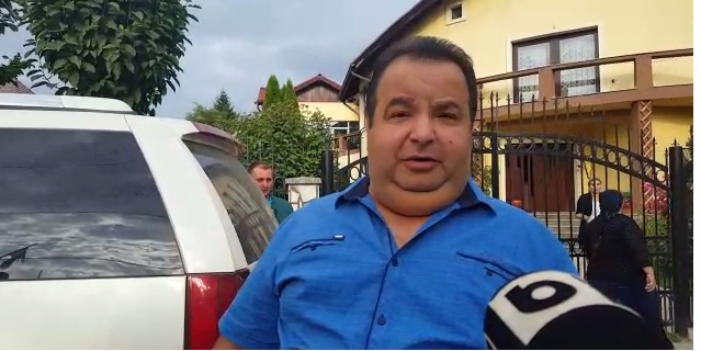 Soţia lui Dorin Cioabă, ridicată de poliţişti pentru colaborarea cu firme ale romilor din Strehaia