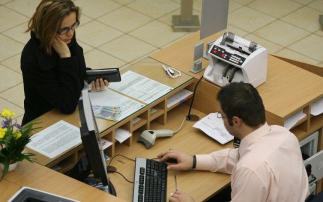 Ce alternative au românii care nu vor să se lupte cu băncile în instanţe
