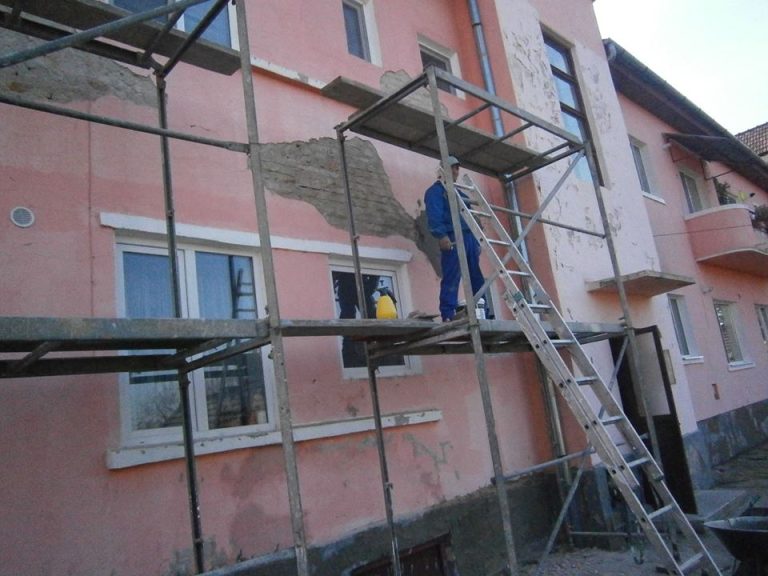 4 blocuri au intrat în lucrări după ce locatarii au câștigat finanțări de la Primărie