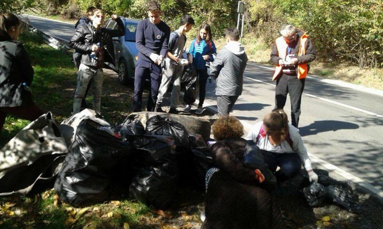 22.000 de sibieni asteptati sa ia parte la actiunea de curatenie organizata de “Let`s do it, Romania”
