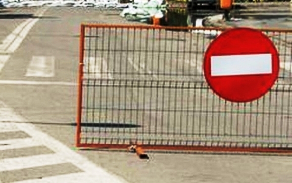 Se închide un sens al unei străzi centrale din Mediaș