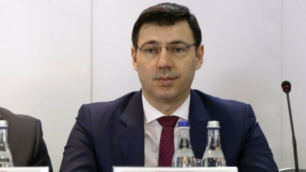 Ministrul Finanțelor: Angajatorii vor plăti 2% din fondul de salarii către stat, de la 1 ianuarie 2018