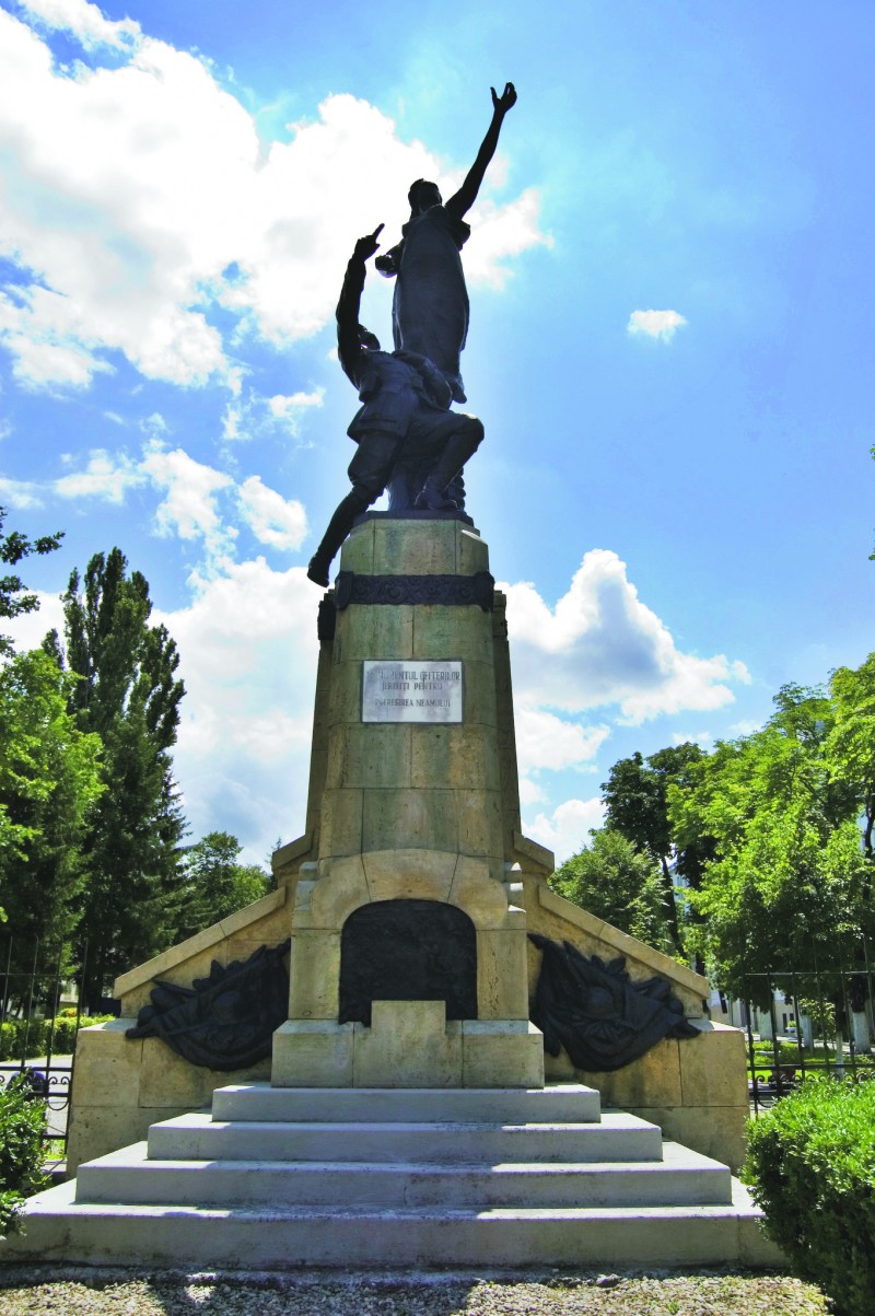 Sibiul eroic. O istorie în imagini și monumente