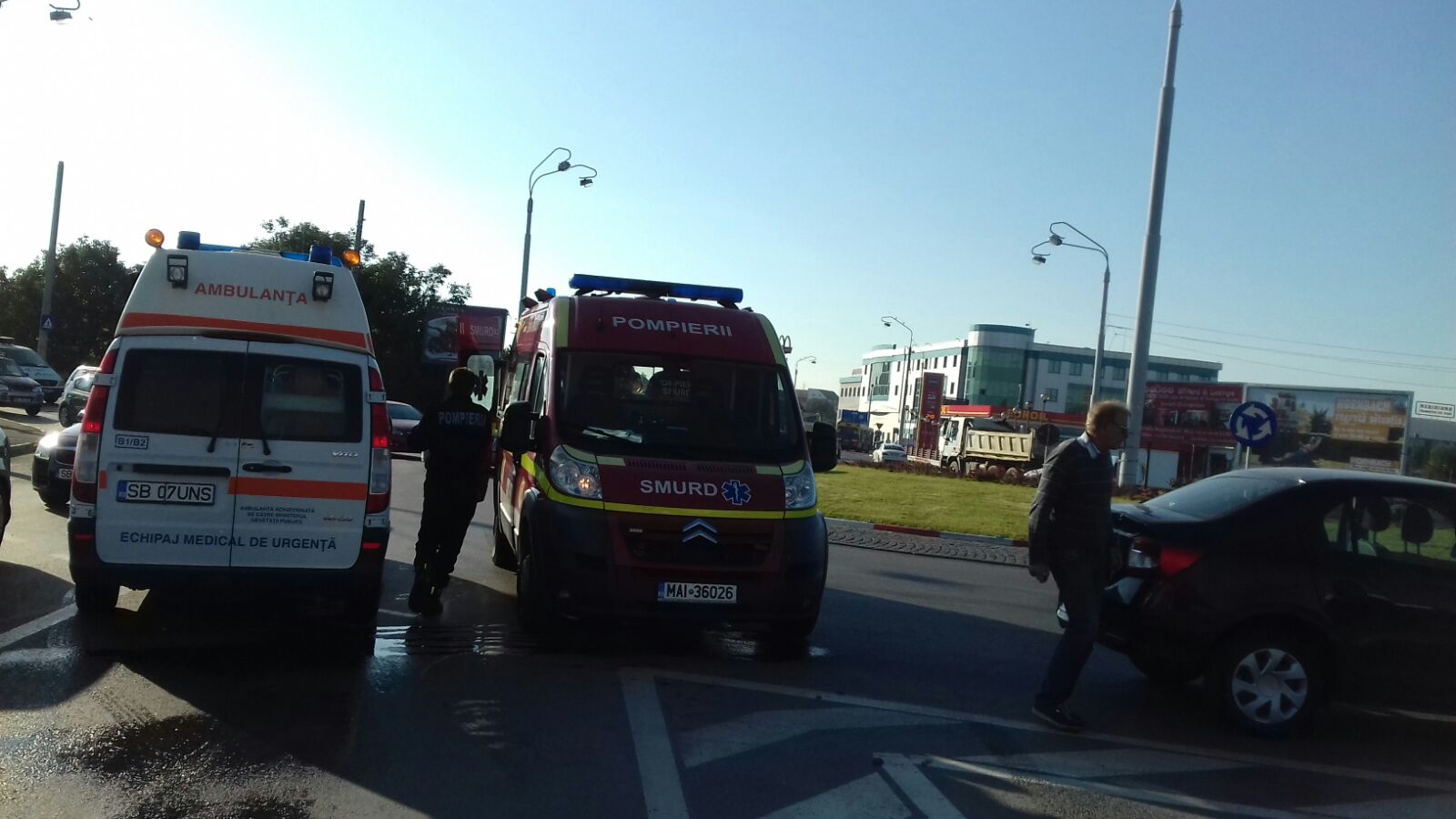 Mașină SMURD, implicată in accident pe Alba Iulia