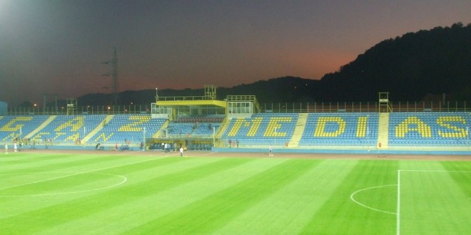 Două partide de fotbal în nici 24 de ore, la Mediaș