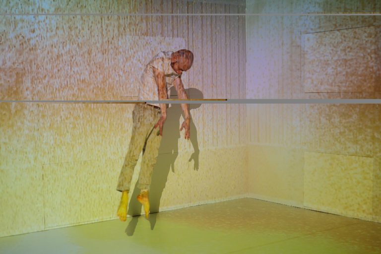 Sfârșitul lumii într-un spectacol de dans contemporan pe scena Teatrului „Gong” din Sibiu
