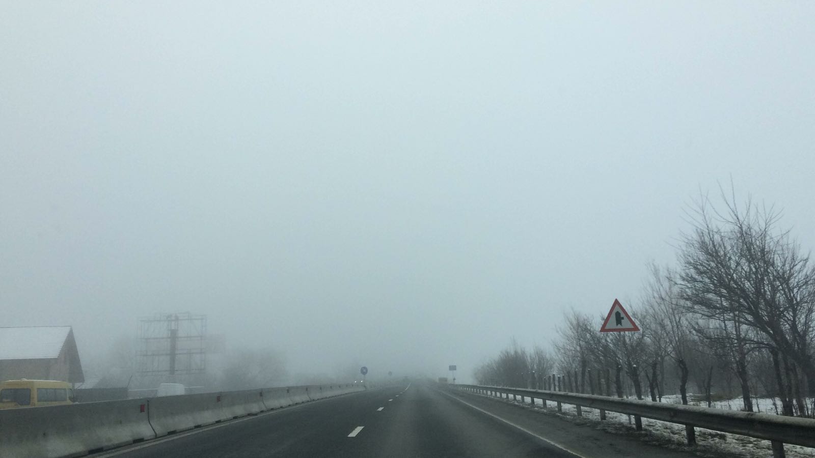 UPDATE: Cod galben de ceață în mai multe localități din Sibiu