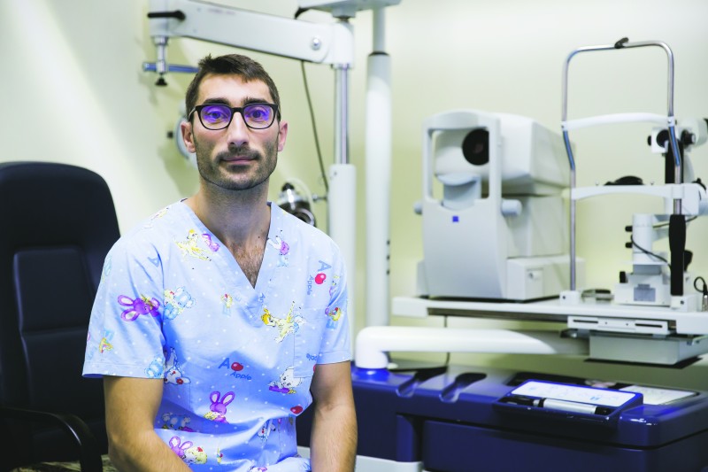 Dr. Ciprian Ionică: Este ideal ca operația de strabism să se facă până la vârsta de 4 ani