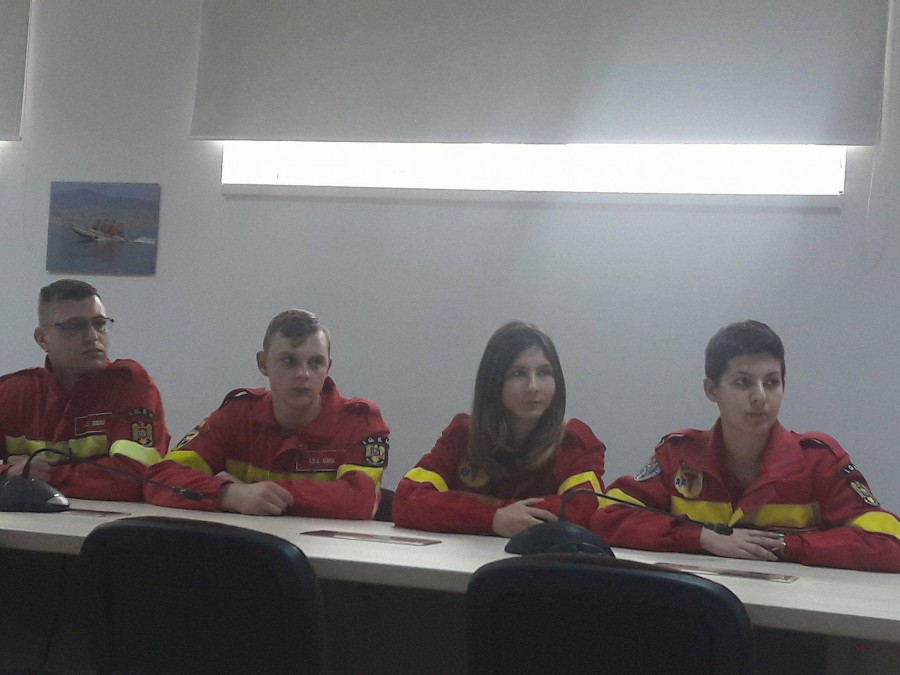 Voluntari din pasiune, la ISU Sibiu