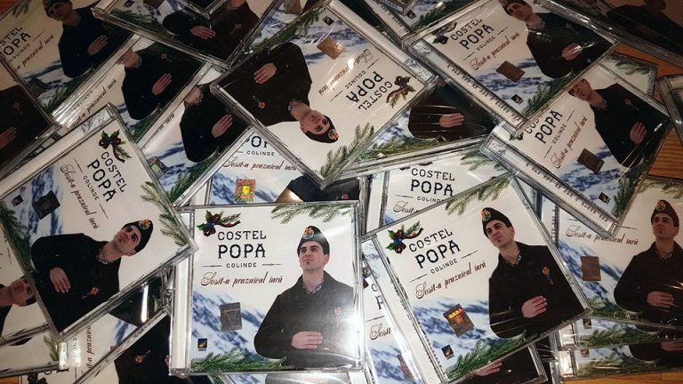 Costel Popa lansează un album de colinde