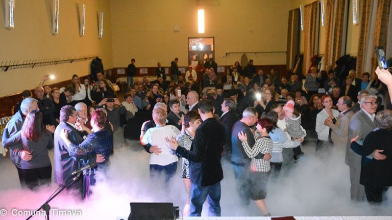 GALERIE FOTO – 1 Decembrie special la Tîrnava