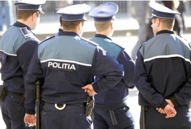 Agent de poliție din Sibiu, acuzat de infracțiuni sexuale împotriva a două minore și arestat la domiciliu