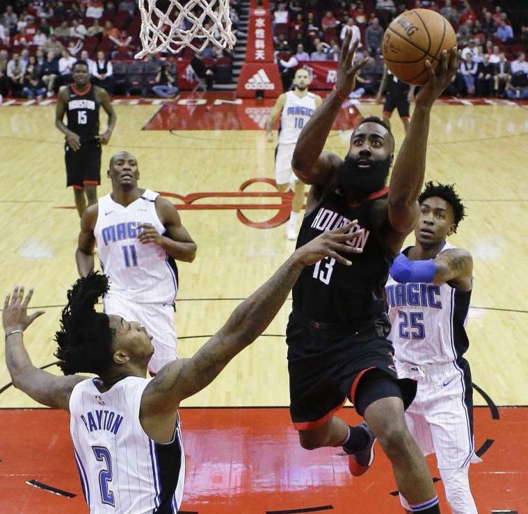 ”Magicianul” James Harden a reușit o performanță istorică în NBA!