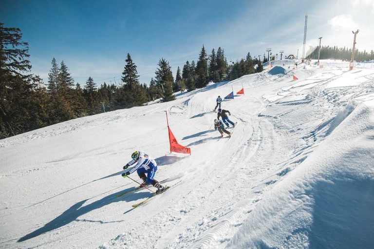 De 1 decembrie se deschide sezonul la Arena Platoș