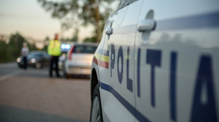 3 mașini implicate într-un accident pe DN 14