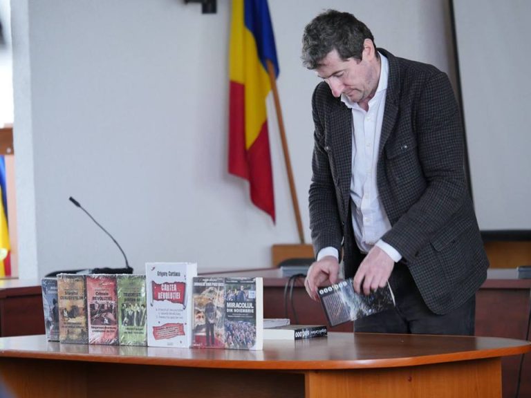 FOTO – Lansare de carte Grigore Cartianu